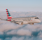 De staking van de stewardessen van American Airlines dreigt nog steeds naarmate de onderhandelingen vorderen