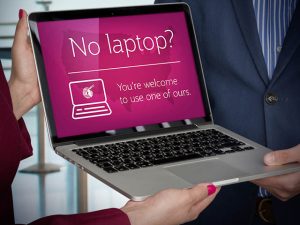 Praktische informatie: waarom moet je je laptop laten zien bij luchthavenscreening?